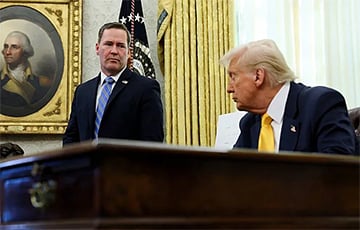 Politico: Уолтца могут уволить из-за инцидента с утечкой военного плана