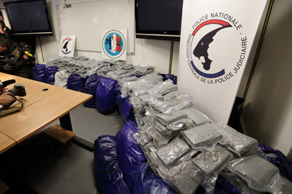 Во Франции перехватили рекордный груз кокаина