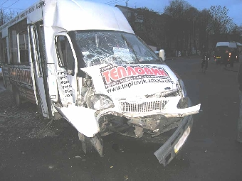 Два белоруса получили легкие телесные повреждения в результате аварии микроавтобуса в Египте