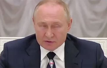 «Вся рука в следах»: появились новые доказательства болезни Путина