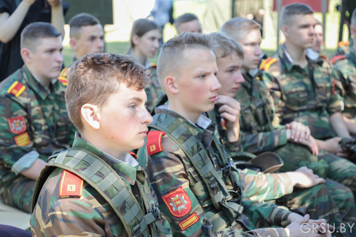 Минобр Беларуси: с нового учебного года все 10-классники будут проходить учебно-полевые сборы
