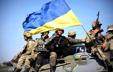 Украинские морпехи уничтожили две пушки «Гиацинт-С» и танк оккупантов