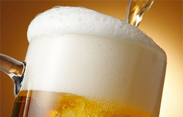 Диетологи рассказали о пользе пива для женщин и мужчин