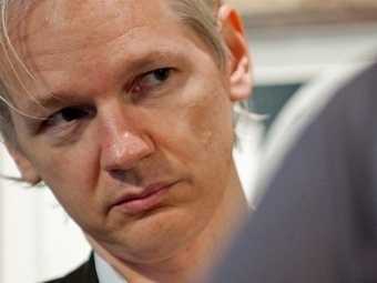 С основателя WikiLeaks сняли подозрения в изнасиловании