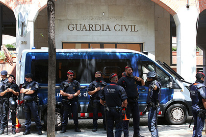 Испанские полицейские обвинили Каталонию в недопуске до расследования терактов