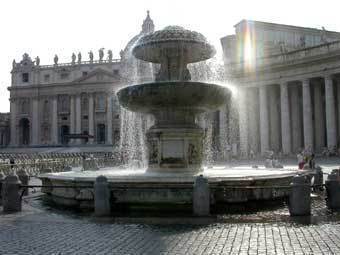 Банк Ватикана заподозрили в отмывании денег мафии