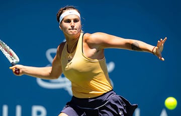 Соболенко вышла в финал Итогового турнира WTA