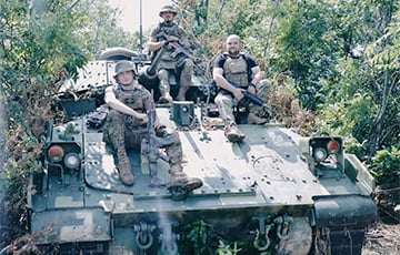 БМП M2 Bradley сжег два московитских танка в одном бою