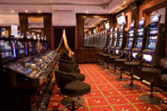 В Беларуси должников по алиментам не будут пускать в казино и залы игровых автоматов