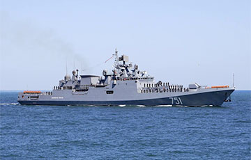 Украинские морские дроны устроили сафари на московитский фрегат «Адмирал Эсссен»