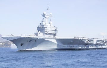 Дрон РФ преследовал крупнейший авианосец НАТО в мире
