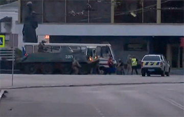 Украинские силовики взяли штурмом автобус, захваченный террористом в Луцке