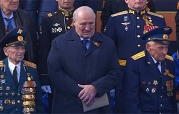 Состояние Лукашенко ухудшилось: он не появился на церемонии в «день флага, герба и гимна»