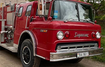 В Минске на торги выставили винтажный пожарный Ford