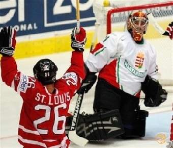 Белорусская команда разгромила Венгрию на чемпионате мира по хоккею с мячом