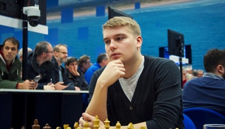 Белорус занял первое место на престижном международном шахматном турнире