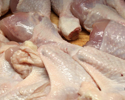 Минэкономики проверит цены на курятину