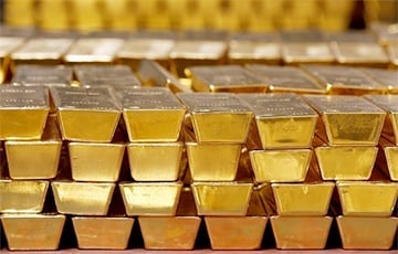 Инвесторы по всему миру скупают золото