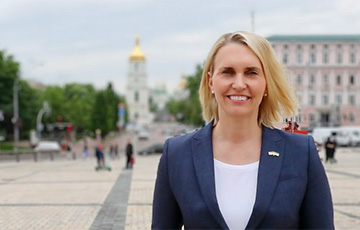 Посол США: Меня вдохновляют новости о том, как отважные защитники Украины вошли в Херсон