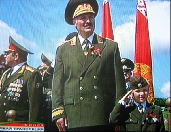 Лукашенко нашел "руку Кремля" на площади Независимости