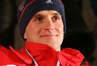 Сергей Новиков занял 41-е место в спринте на этапе Кубка мира по биатлону в Форт-Кенте