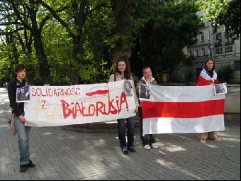 Ведущие польские газеты солидарны с белорусскими политзаключенными (Фото)