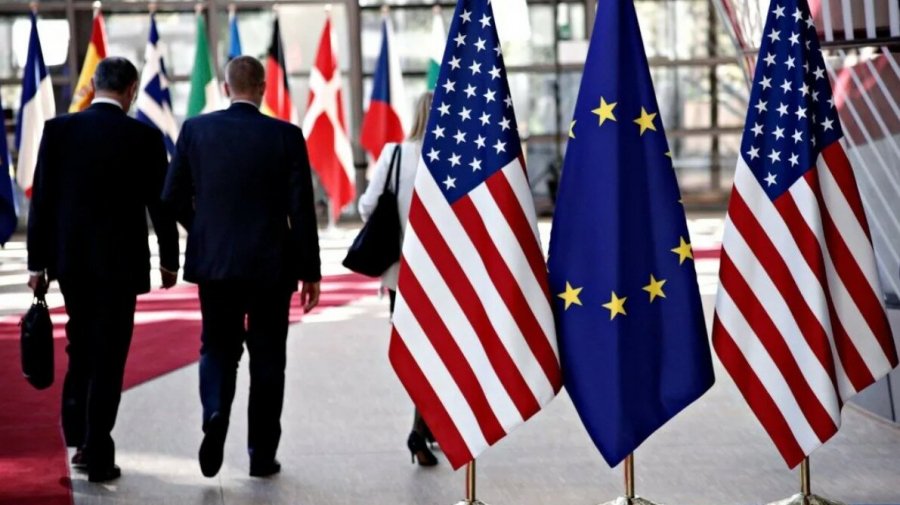 Ударили по больному. ЕС, а следом США и Канада официально объявили о новых санкциях против Беларуси