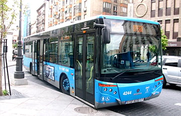 В Испании отменили плату за проезд на междугородних автобусах с 2023 года