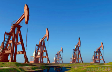 Нефть Brent рухнула в цене ниже $53 за баррель
