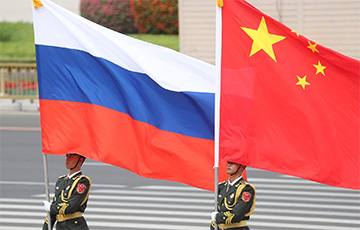 «У Московии и Китая есть «подковерные» договоренности»