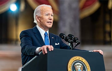 Байден выступит перед американцами