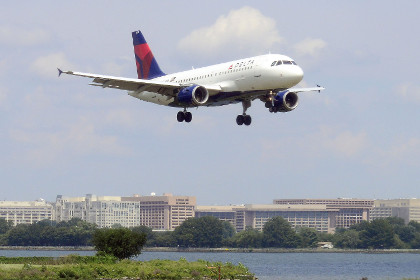 Delta и American Airlines запретили провоз убитых тропических животных