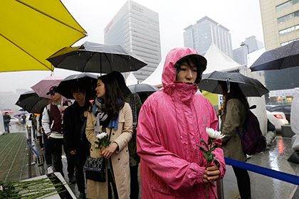 Лидеров Южной Кореи отказались пустить на траурную церемонию по «Севолю»