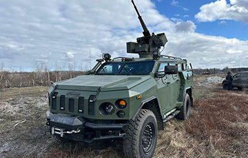 В Украине провели успешные испытания 10-местного бронеавтомобиля «Новатор» с боевым модулем