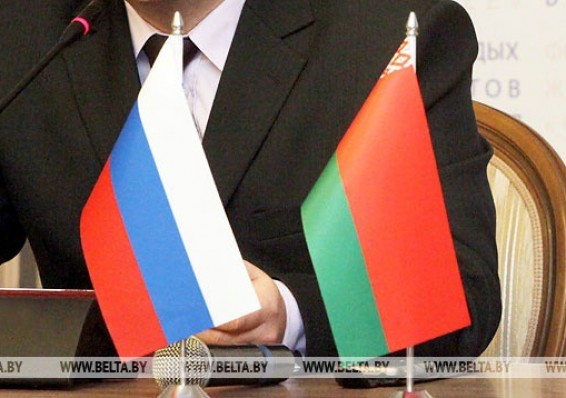 Ляшенко и Козак в Москве проведут переговоры по нефти