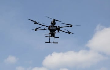 Стая украинских дронов уничтожила штурмовой отряд московитов
