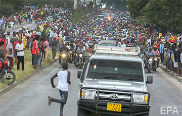Во время похорон президента Танзании из-за давки погибли 45 человек