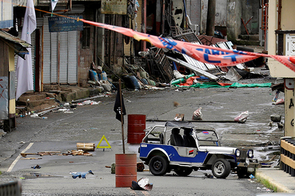 На Филиппинах в боях между армией и боевиками ИГ погибли 100 человек