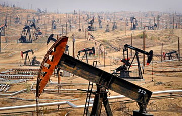 Цена нефти Brent упала ниже $70 за баррель