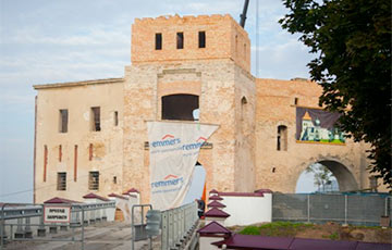 Фотофакт: Во что превращают замок Витовта в Гродно