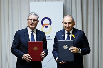 Британия подписала договор о стратегическом партнерстве с Арменией