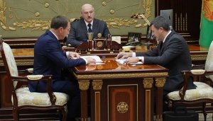 Лукашенко признал 500 млн долларов потерь в экономике после коронавируса и акций протеста