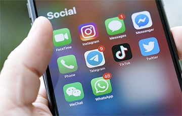 В Московии окончательно заблокировали WhatsApp, YouTube и Facebook
