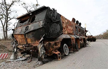 Бойцы ВСУ уничтожили редкий московитский броневик «Тайфун-К»