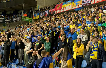 Украинские болельщики скандировали «Жыве Беларусь!» на матче Лиги наций