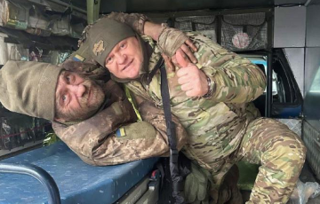 Раненый боец ВСУ выбрался из плена, прихватив с собой двух московитских штурмовиков