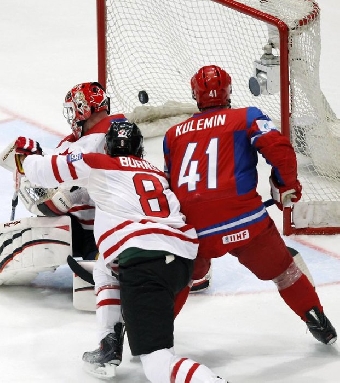 Сборная России вырвала у Канады путевку в полуфинал чемпионата мира по хоккею