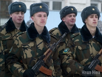 Сроки прохождения срочной военной службы в Беларуси менять не планируется