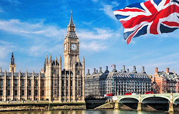 Парламент Британии одобрил досрочные выборы 12 декабря