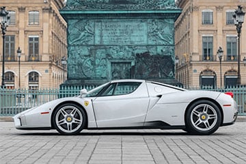 Ferrari Enzo ушел за рекордные 13 миллионов долларов на онлайн-аукционе